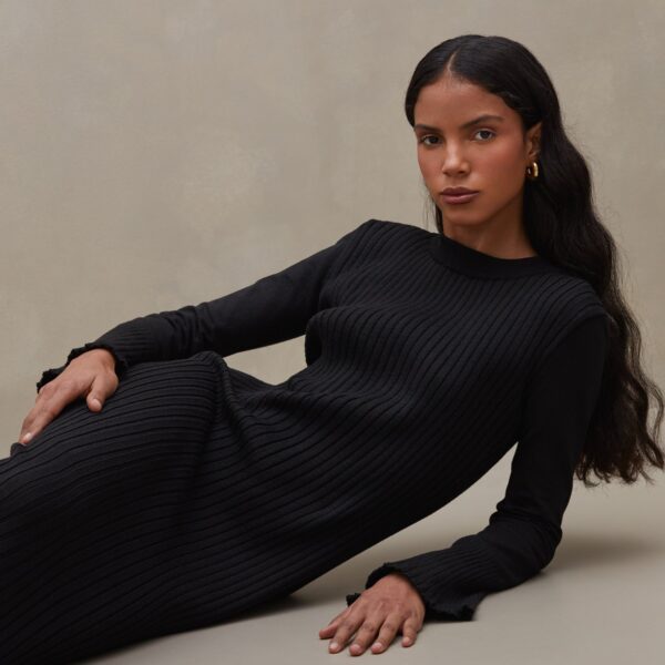 Vestido Midi de Tricot - Preto