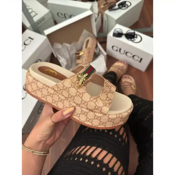 Tamanco Feminino Plataforma Estampado Sola Alta Anabela - Image 7